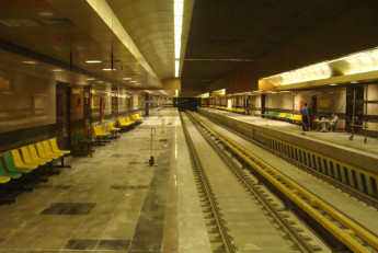 ایستگاه مترو چهارراه ولیعصر (G4)، هواکش میان تونلی G4I4، پست فشار قوی امیرکبیر، لاینینگ و سکوی تشریفات H4 و سازه سه راهی خط 4 به 3